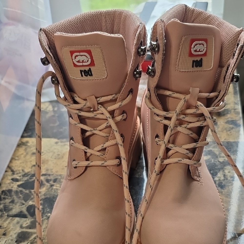Red Women's Pink Lace-Up Boots